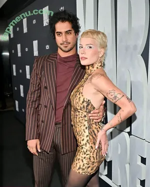 Halsey / iamhalsey nude photo #1490