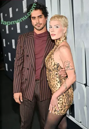 Halsey / iamhalsey nude photo #1491