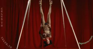 Halsey / iamhalsey nude photo #1533