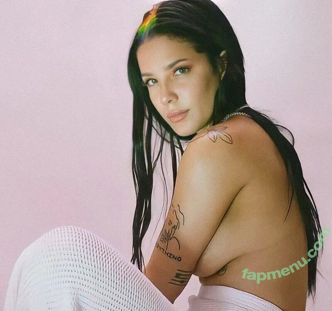 Halsey nude photo #1080 (iamhalsey / yammahaaa)