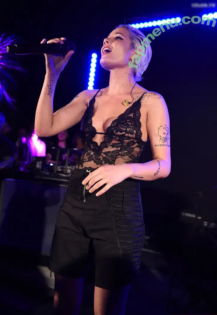 Halsey nude photo #1164 (iamhalsey / yammahaaa)