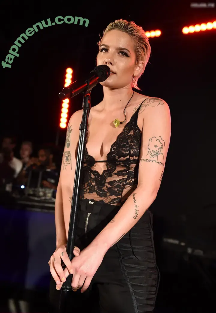 Halsey nude photo #1165 (iamhalsey / yammahaaa)