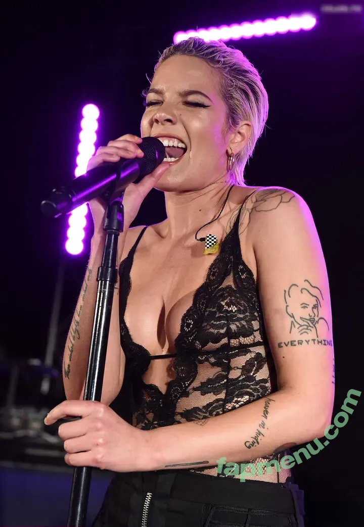 Halsey nude photo #1170 (iamhalsey / yammahaaa)