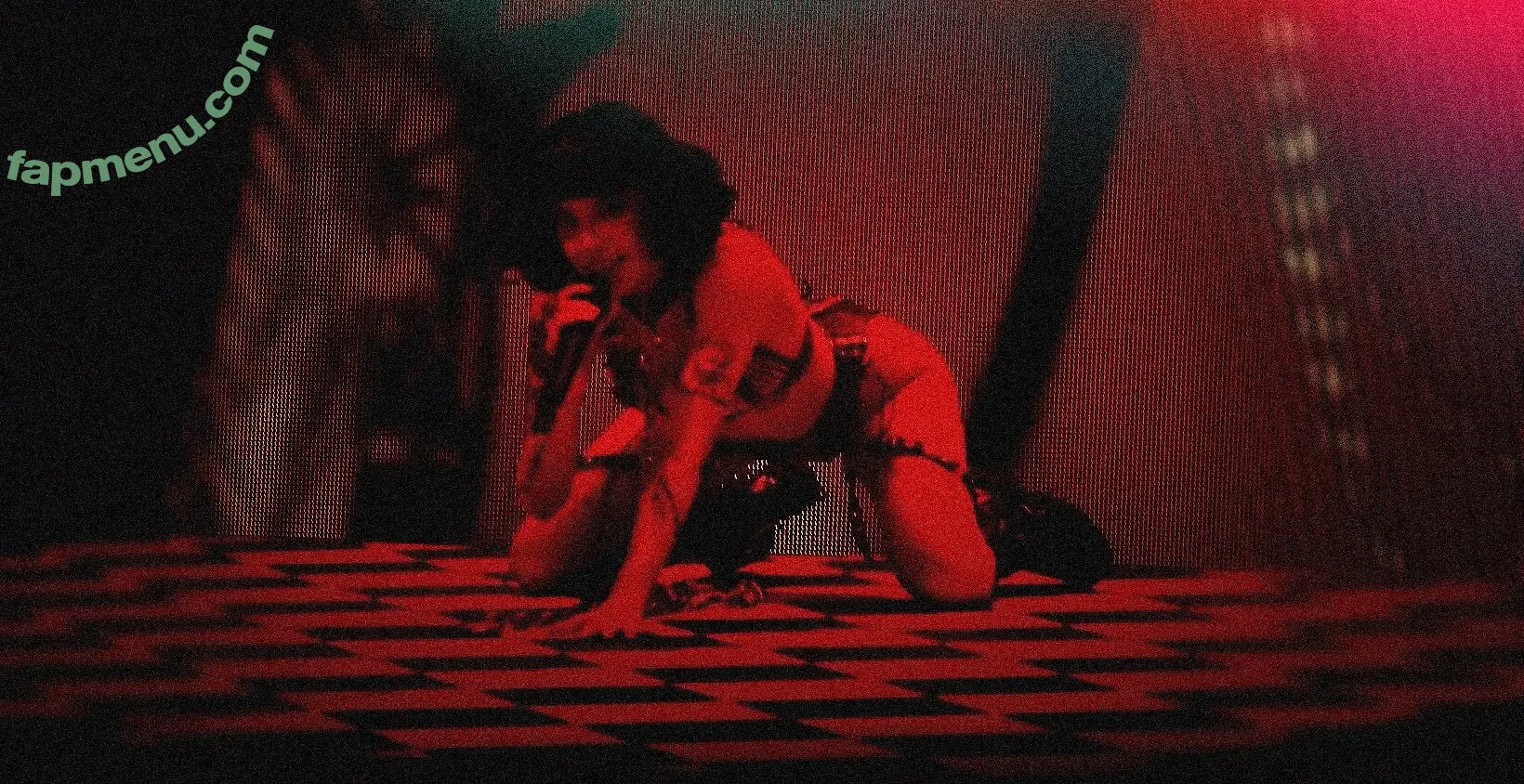 Halsey nude photo #1189 (iamhalsey / yammahaaa)