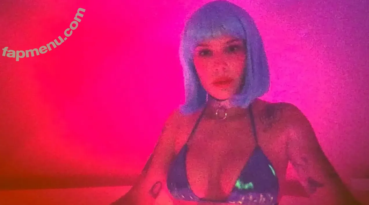 Halsey nude photo #1248 (iamhalsey / yammahaaa)
