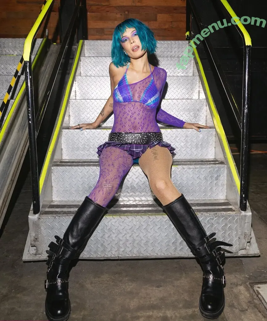 Halsey nude photo #1344 (iamhalsey)