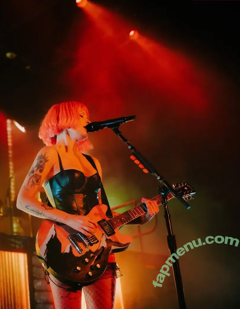 Halsey nude photo #1452 (iamhalsey / yammahaaa)