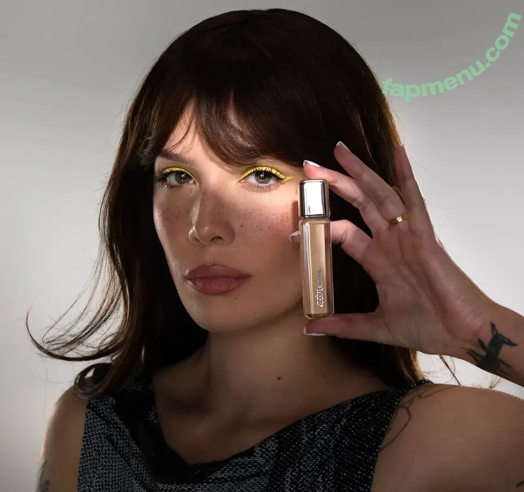 Halsey nude photo #1466 (iamhalsey / yammahaaa)