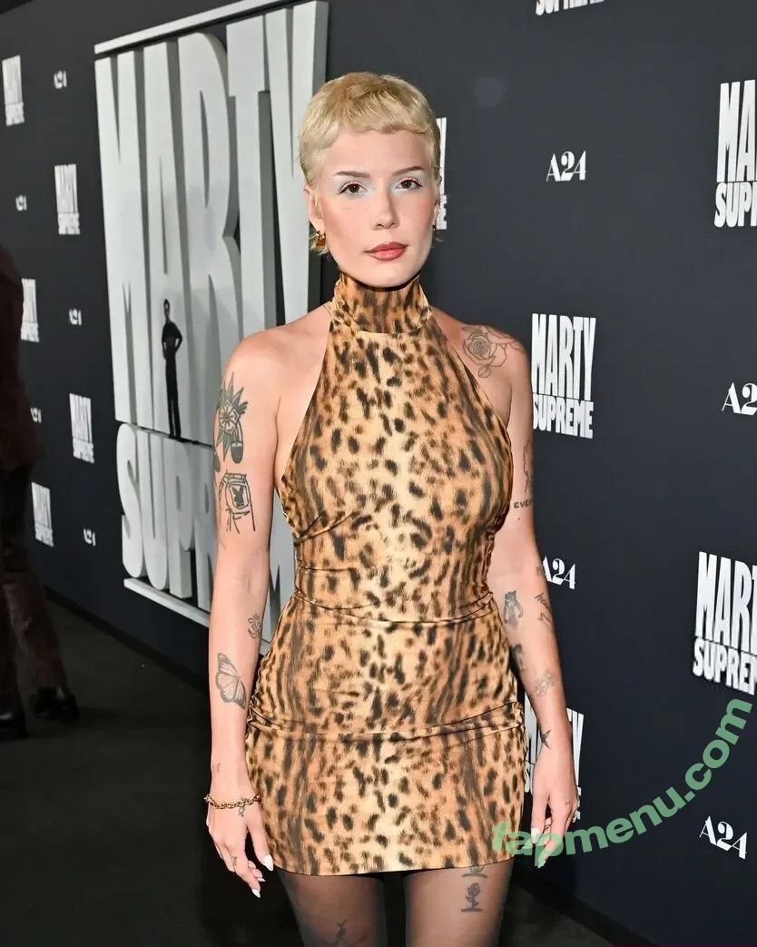 Halsey nude photo #1481 (iamhalsey / yammahaaa)