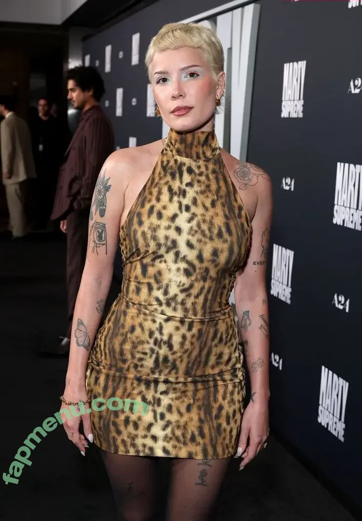 Halsey nude photo #1483 (iamhalsey / yammahaaa)