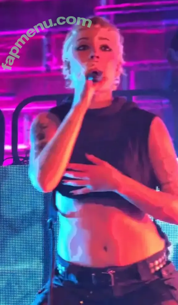 Halsey nude photo #1559 (iamhalsey / yammahaaa)