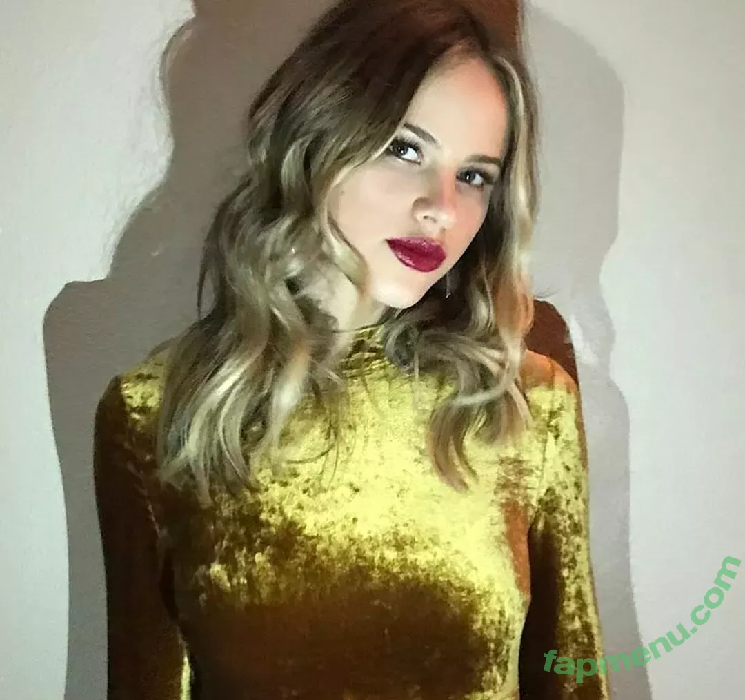 Halston Sage nude photo #0069 (halstonsage / oatmilkhuny)