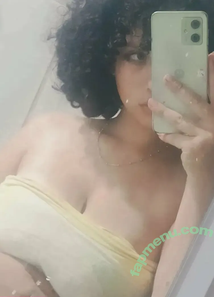 Hamanda nude photo #0003 (hamadahelaleg)