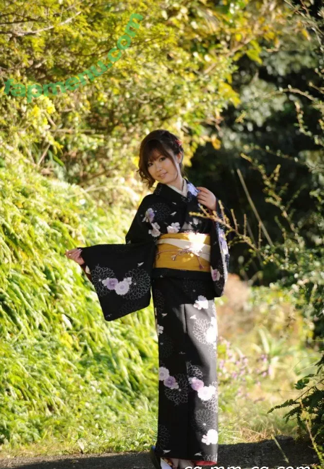 Hamasaki Rio nude photo #0351 (浜崎りお)