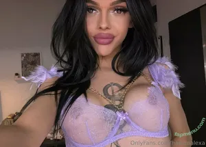 hamzaalexa / alexahamzaa nude photo #0017