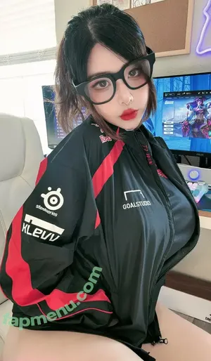 Hana Bunny / Hanna Dinh / hana.bunny_bunny / hanabunny / squishubunny nude photo #1761