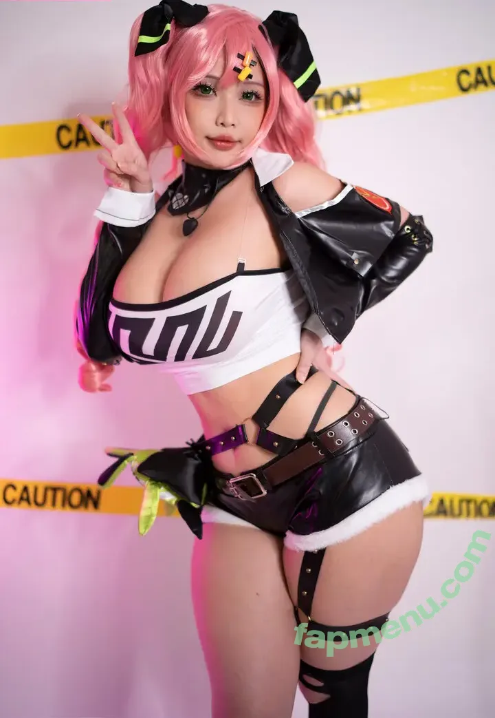 Hana Bunny nude photo #1046 (Hanna Dinh / hana.bunny_bunny / hanabunny / squishubunny)