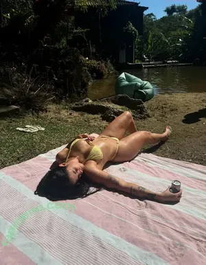 Hana Khalil / khalilhana nude photo #0026