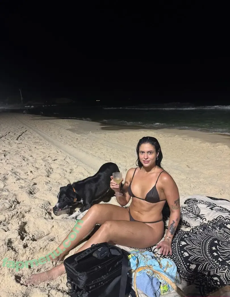 Hana Khalil nude photo #0035 (khalilhana)