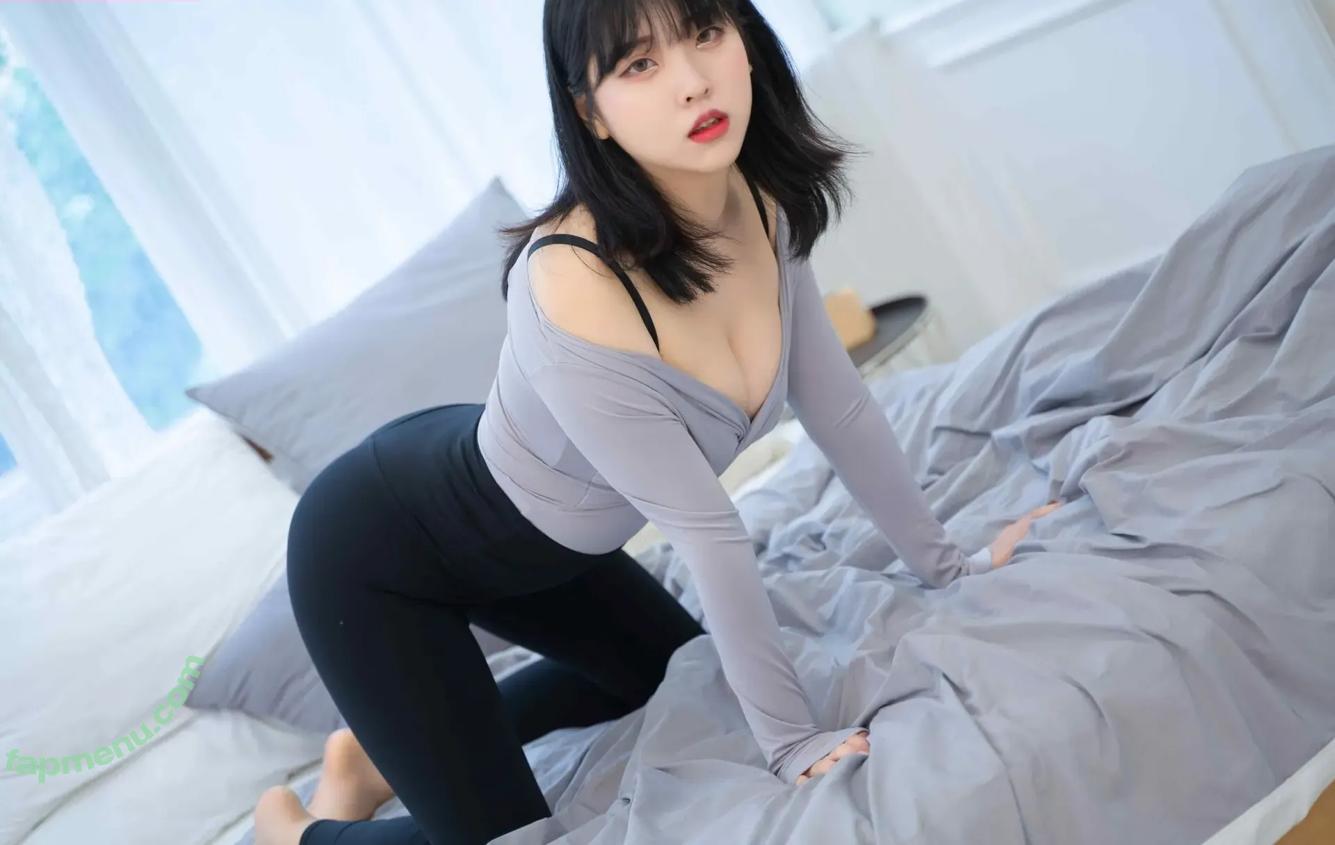 Hana Song nude photo #0219 (hana_sooong / 바니하나)