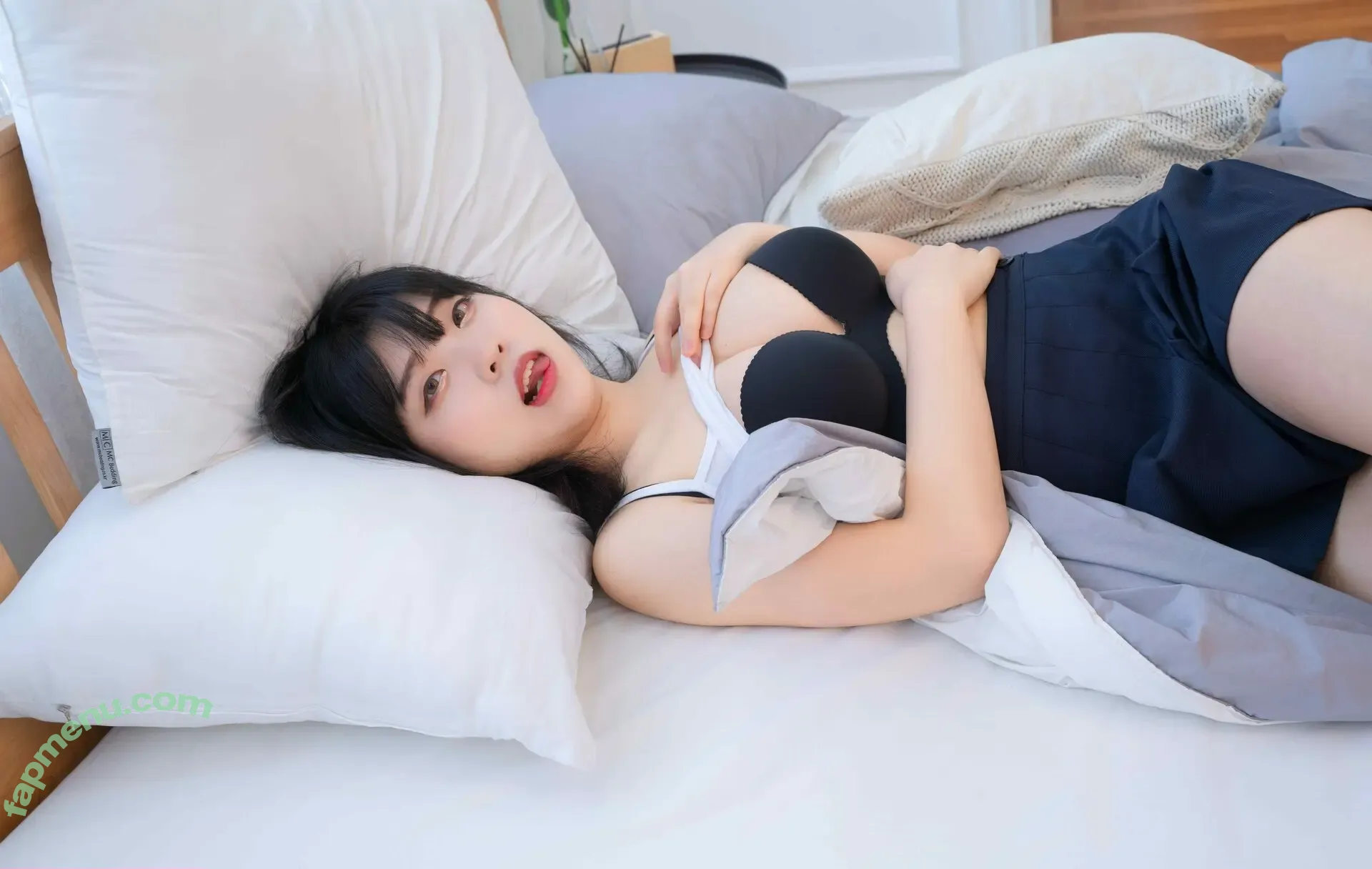 Hana Song nude photo #0238 (hana_sooong / 바니하나)