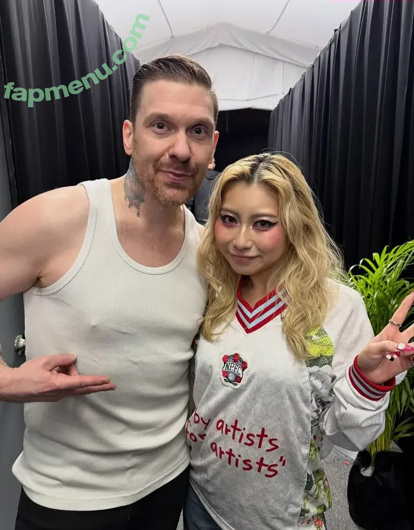 Hanabie nude photo #0121 (ha_na_bie_ / hanab33)