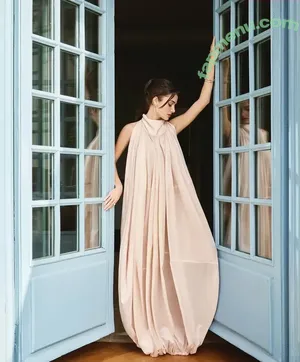 Hande Ercel / handemiyy nude photo #0294