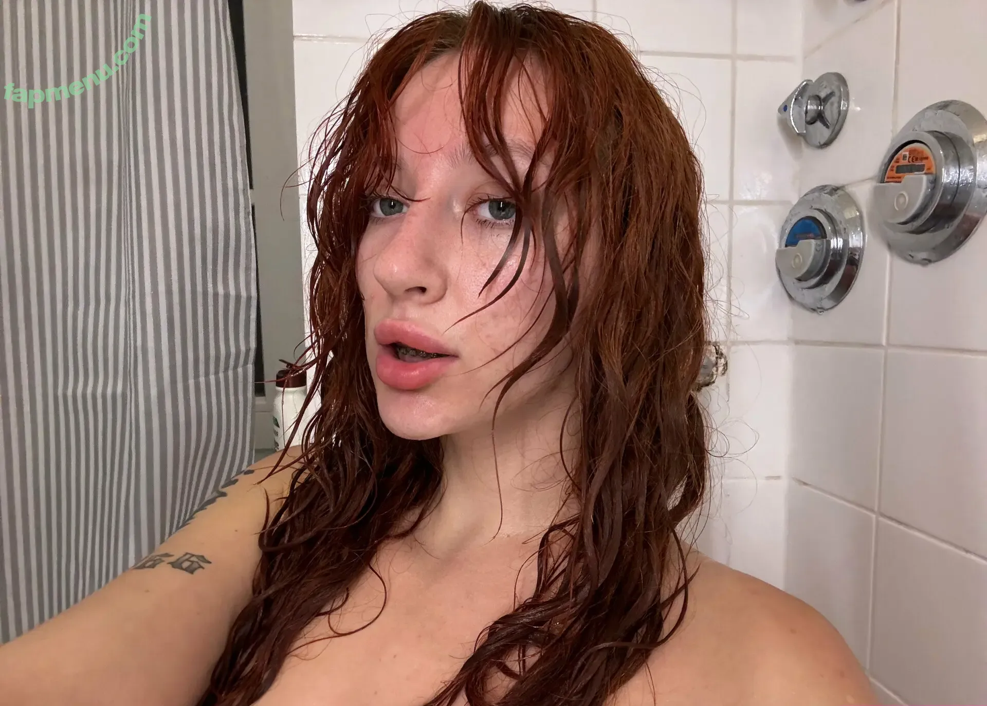 Hanna Ginger nude photo #0053 (hanna_ginger / hannagingerlove)