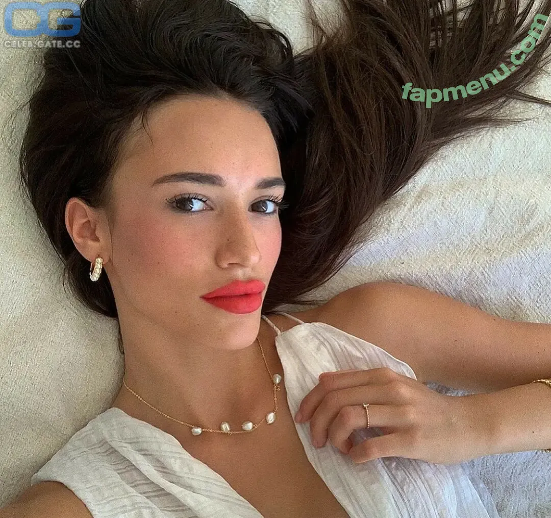 Hanna Weig nude photo #0068 (hannaweig)