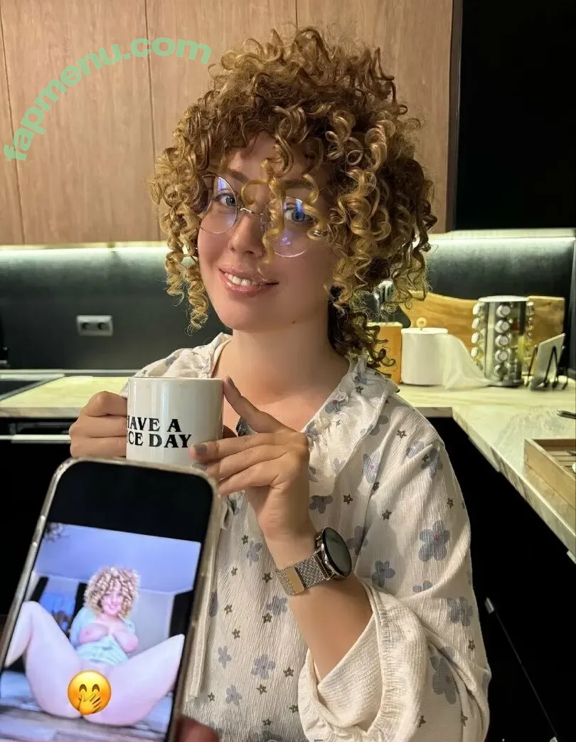 Hanna-zimmer nude photo #0014 (HannaZimmerr / hanna_wife / hanna_zimmer)