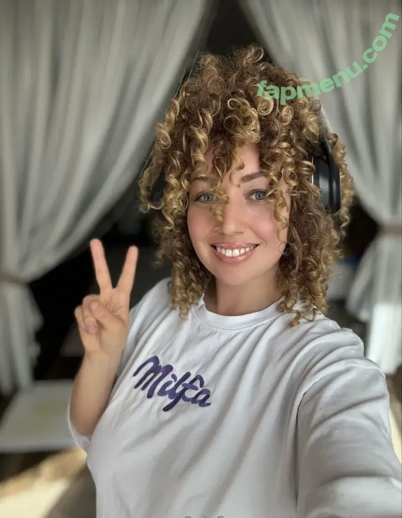 Hanna-zimmer nude photo #0077 (HannaZimmerr / hanna_wife / hanna_zimmer)