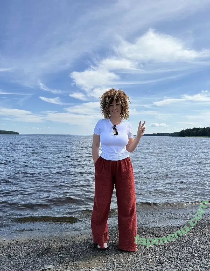 Hanna-zimmer nude photo #0170 (HannaZimmerr / hanna_wife / hanna_zimmer)