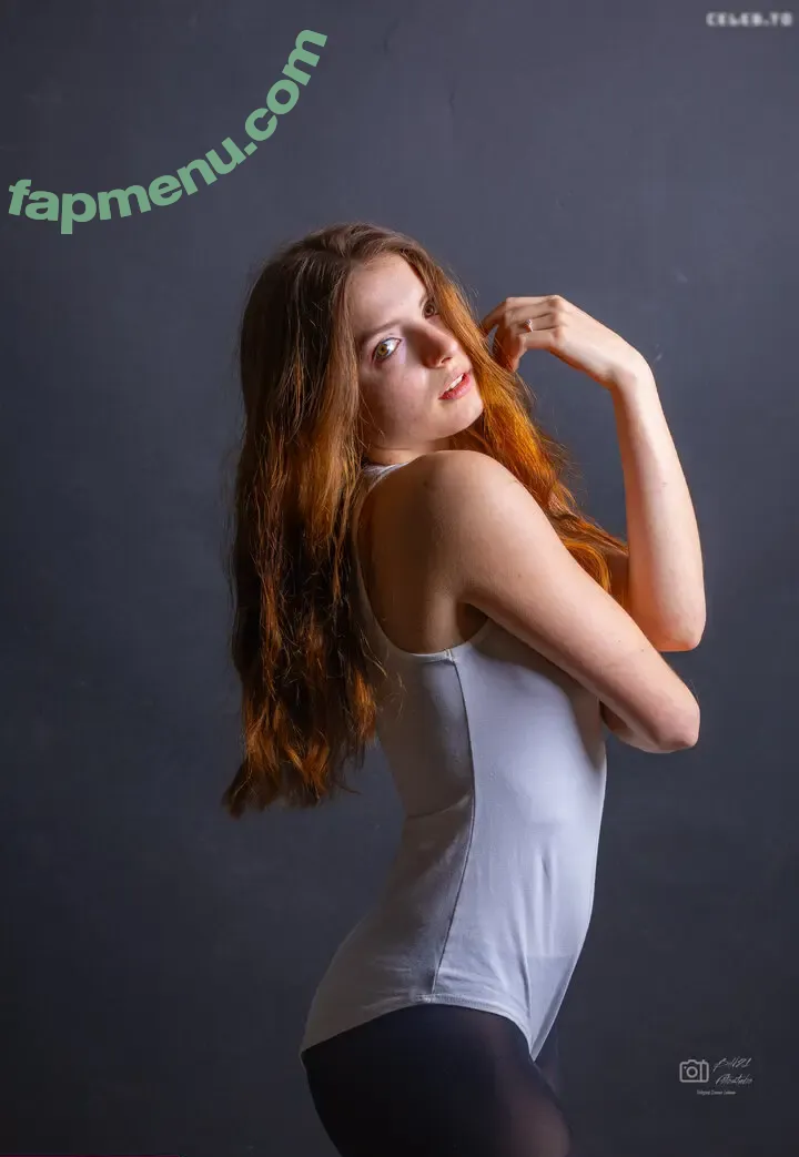 hannaa.herrmann Hanna Herrmann nude photo #0001 (hannaa.herrmann Hanna Herrmann)