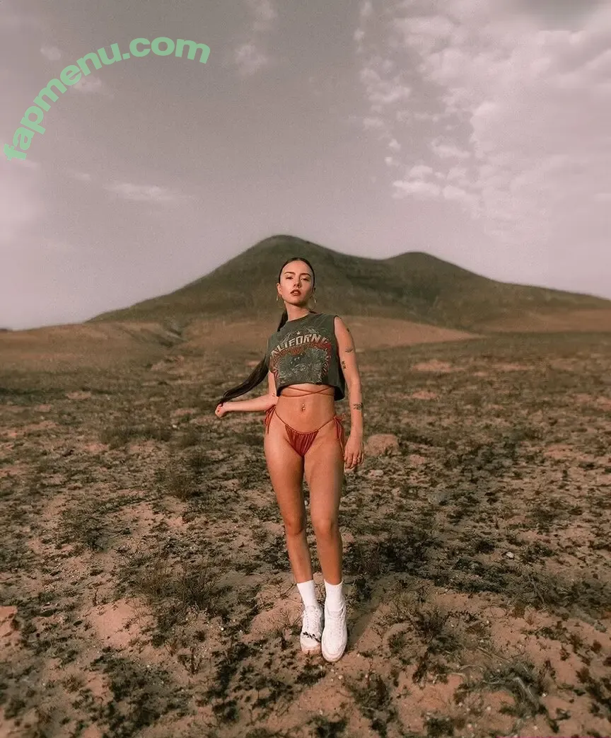 Hannaahcarolina nude photo #0150 (Hannaahcarolina)