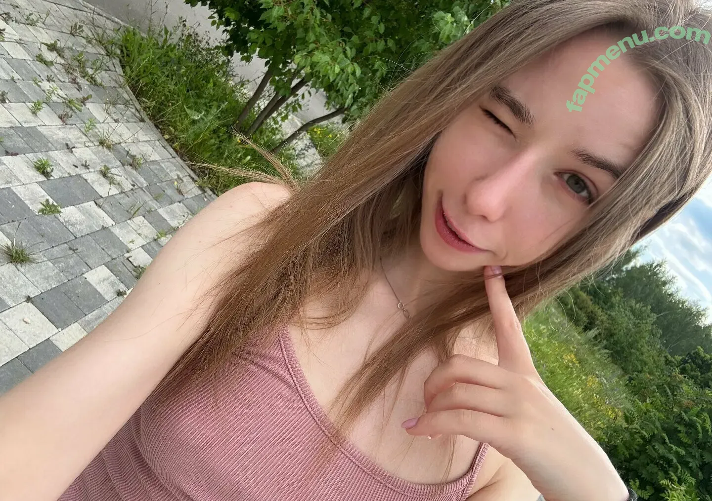 hannababyface nude photo #0042 (hannahbabyface)