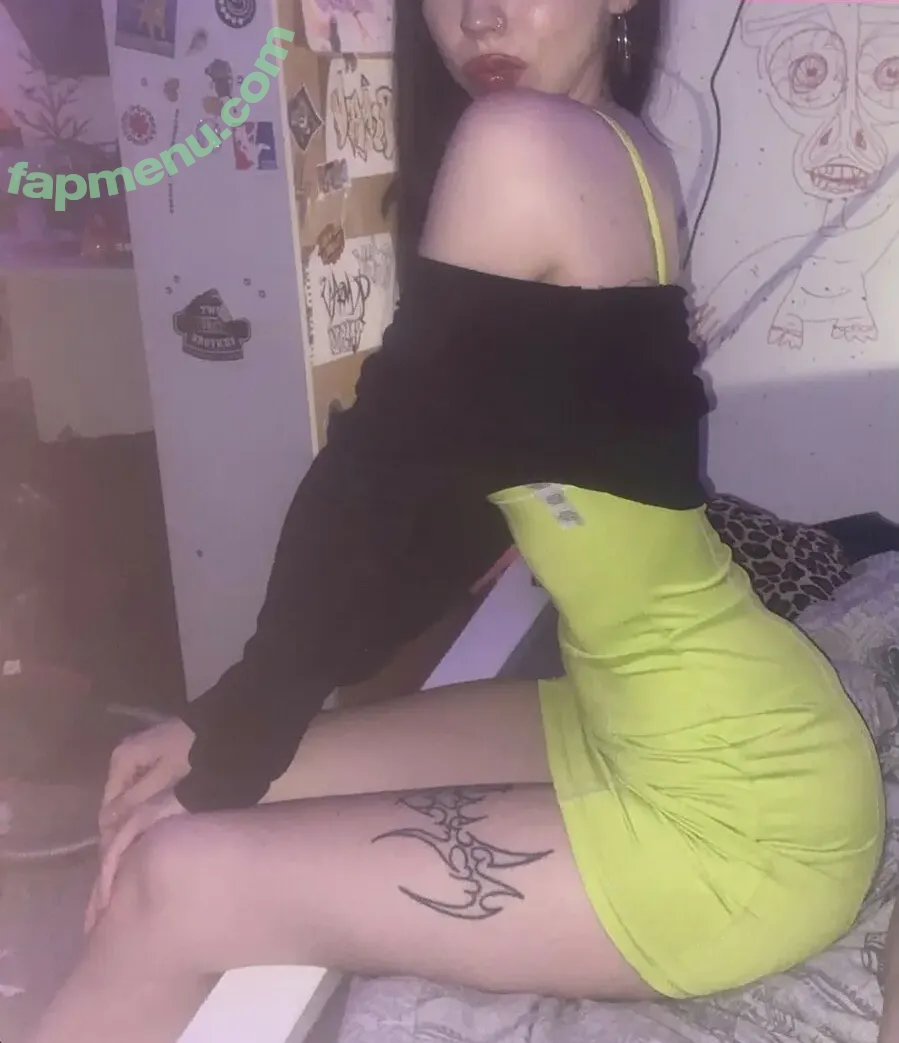 HannaH nude photo #0143 (hannah28h / hannah28hh / hannahbrown)