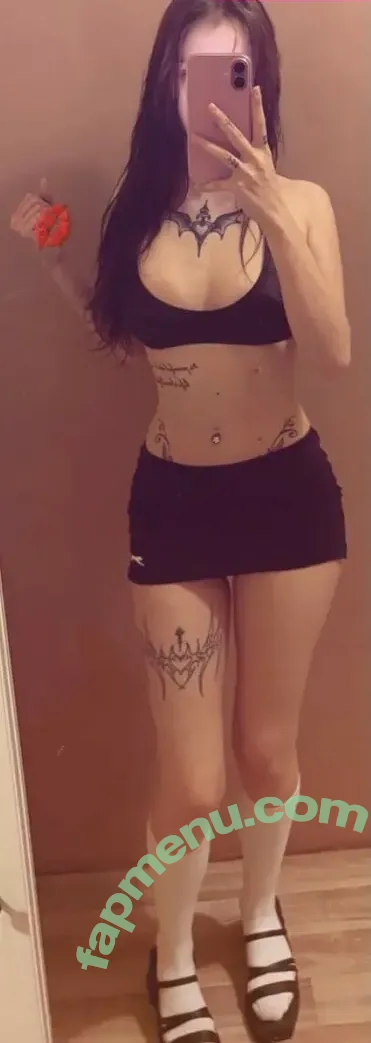 HannaH nude photo #0149 (hannah28h / hannah28hh / hannahbrown)