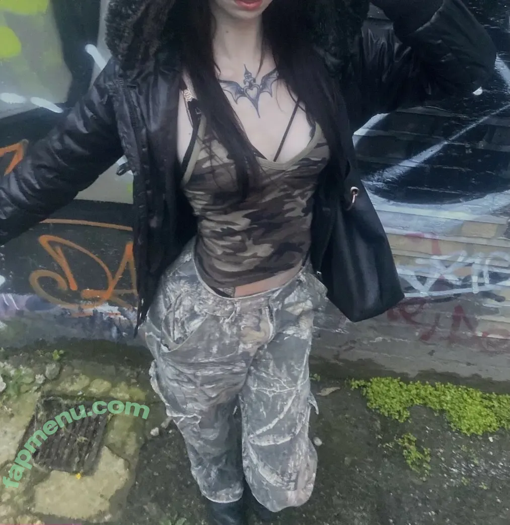 HannaH nude photo #0168 (hannah28h / hannah28hh / hannahbrown)