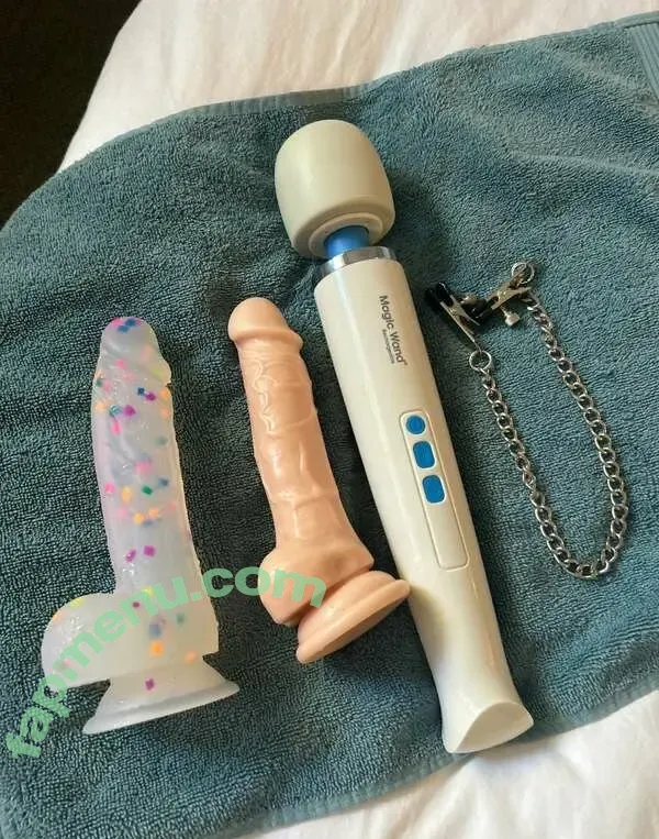 HannaH nude photo #0209 (hannah28h / hannah28hh / hannahbrown)