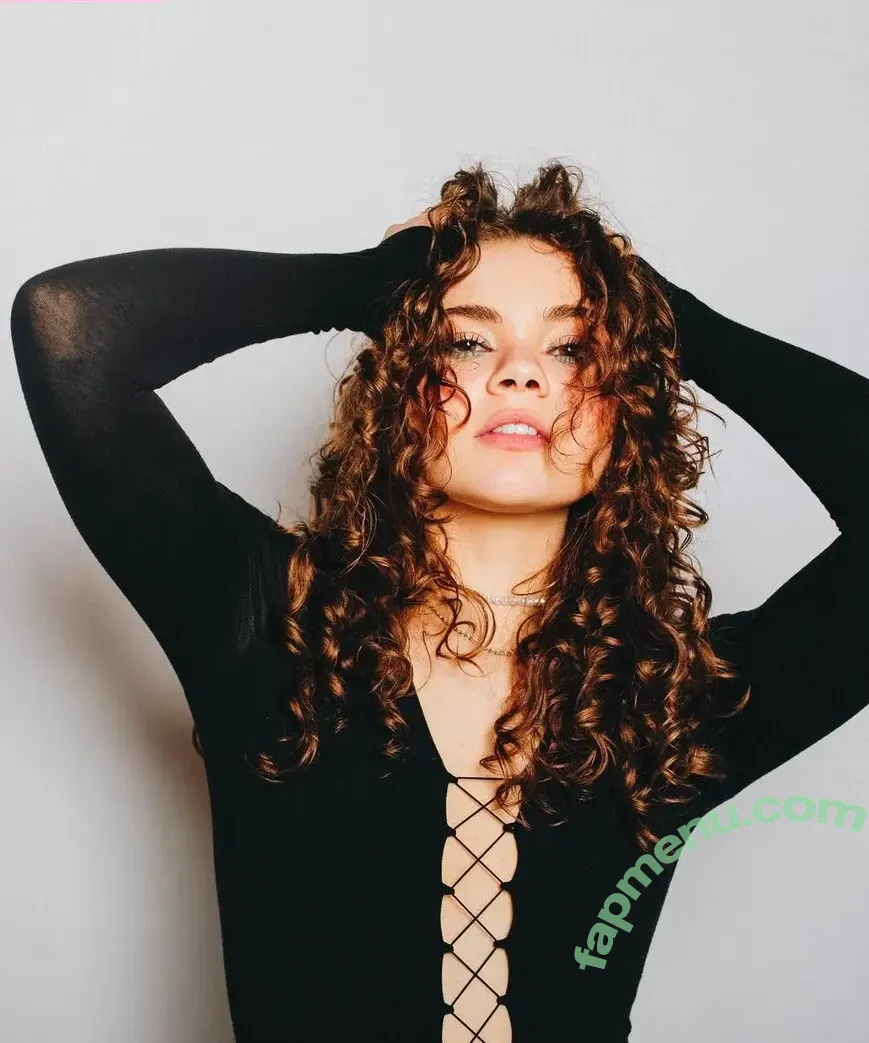 Hannah Alligood nude photo #0006 (Hannah Riley / okhannahriley)