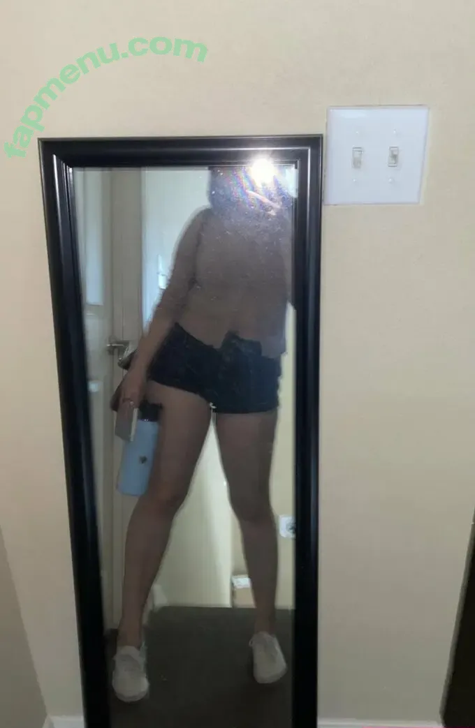 Hannah Banana nude photo #0020 (hannah_big_titty / its_hannahbananaa)