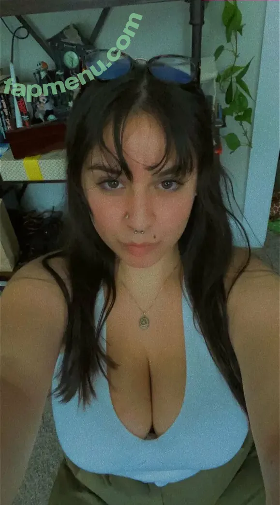 Hannah Banana nude photo #0027 (hannah_big_titty / its_hannahbananaa)