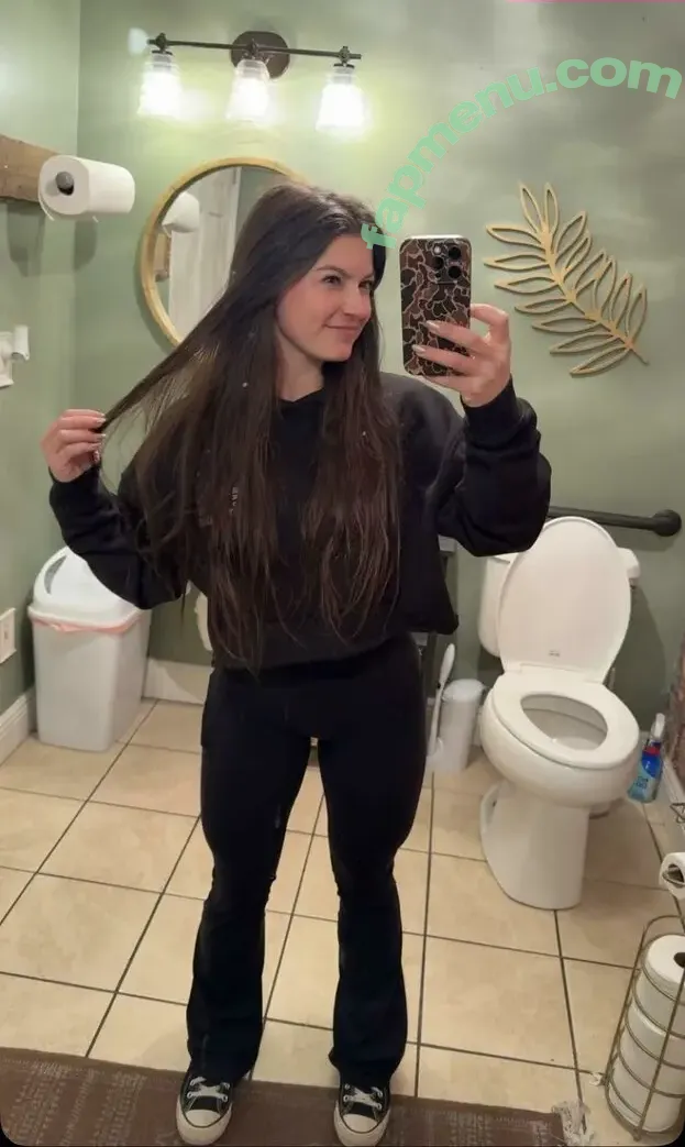 Hannah Barron nude photo #0652 (Hannahbarron96)