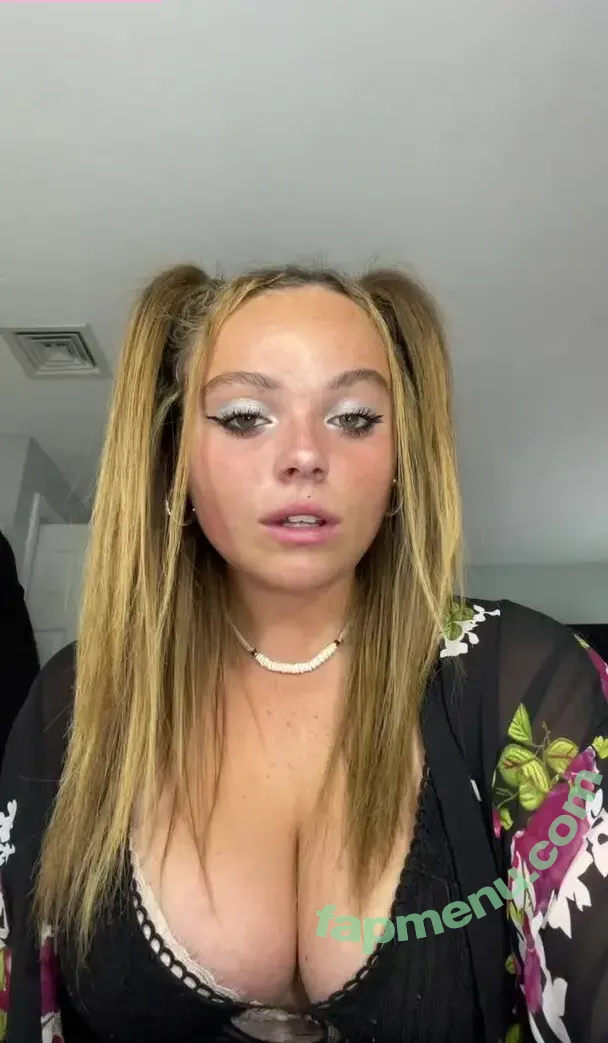Hannah Blanco nude photo #0003 (hannahblanco1)