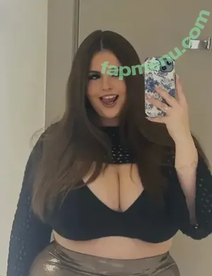 Hannah C / hannahcofficial / hannahnextdoor95 nude photo #0536