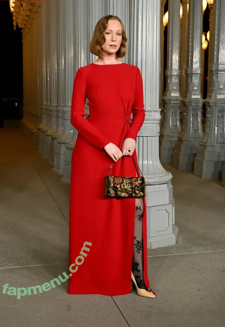 Hannah Einbinder nude photo #0176 (hannaheinbinder)