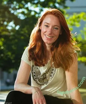 Hannah Fry / fryrsquared nude photo #0015