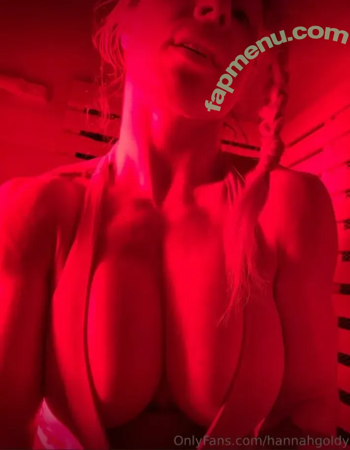 Hannah Goldy nude photo #0102 (hannahgoldy)