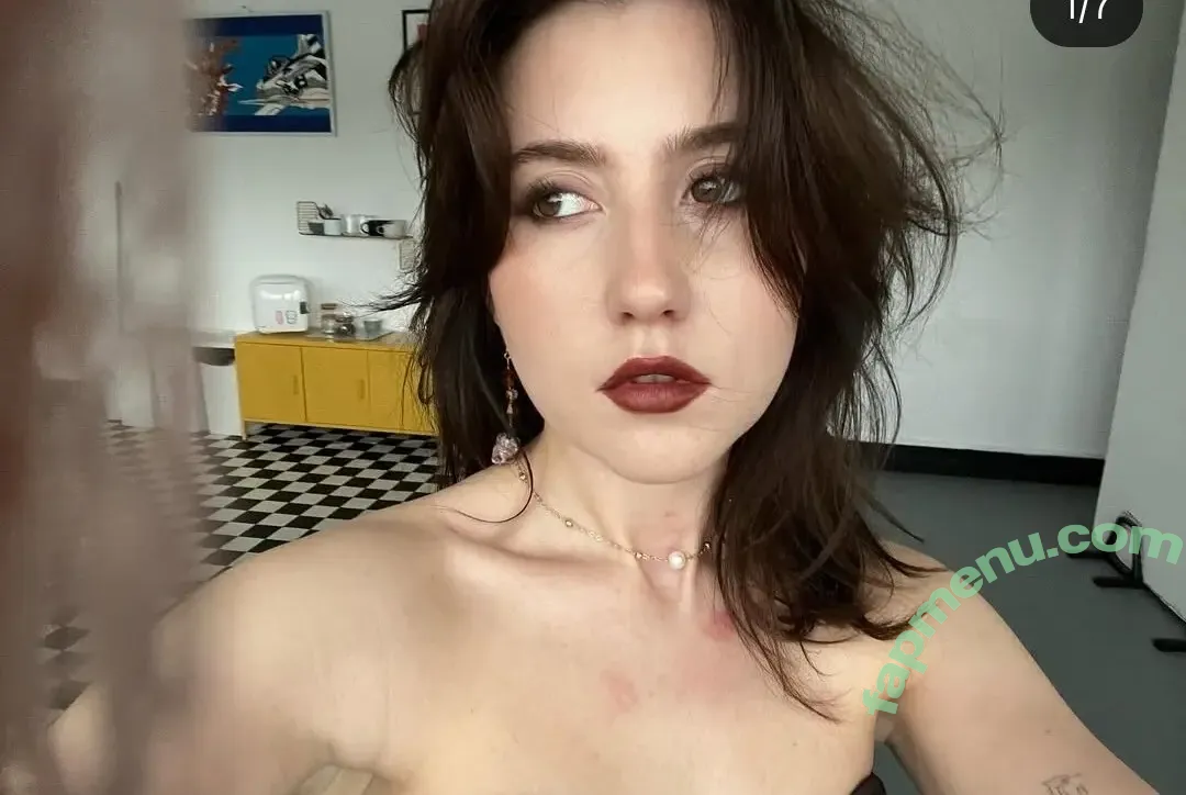 Hannah Grae nude photo #0010 (hannahgrae)