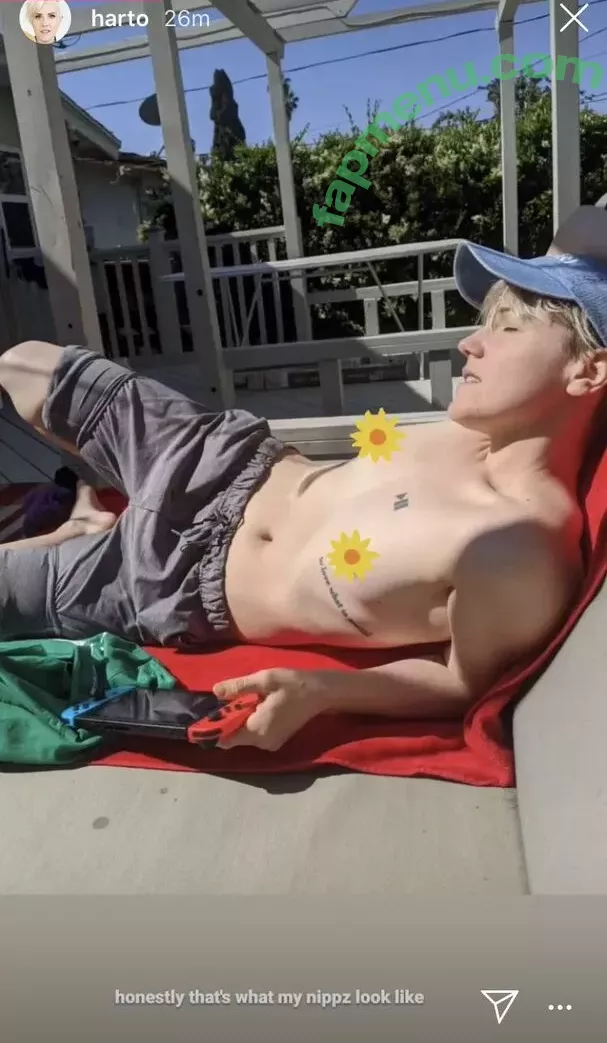 Hannah Hart nude photo #0009 (harto)